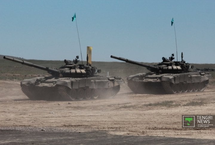 The spectators also saw wheeled and track vehicles of the Ground Forces. Photo by Vladimir Prokopenko©