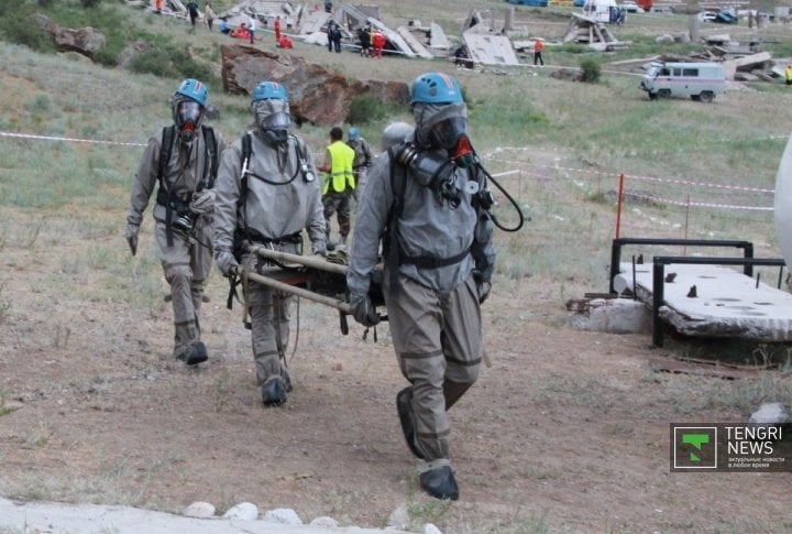 Rescuers at the Chemical accident stage. Photo by Vladimir Prokopenko©