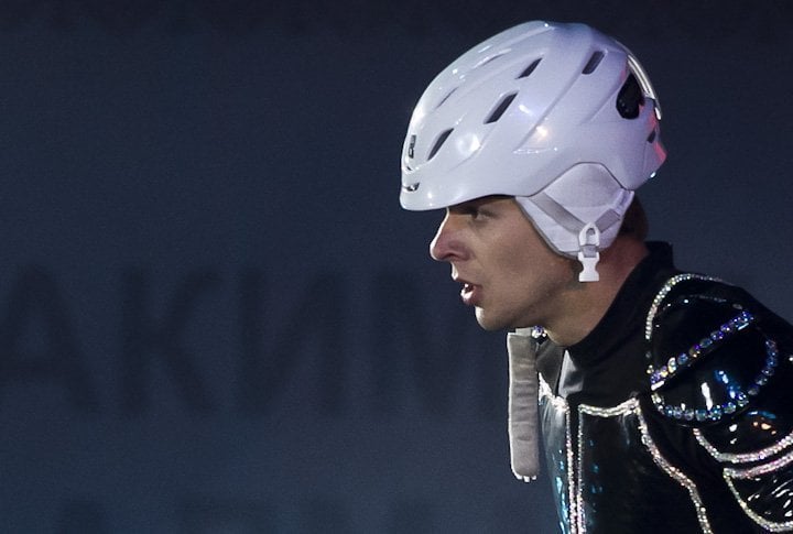 Ice acrobat Sergey Yakimenko. Photo by Vladimir Dmitriyev©