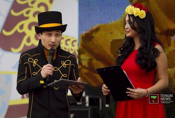 Festival hosts. ©Tengrinews.kz