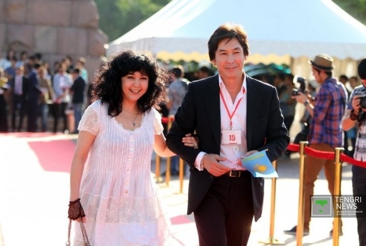 Actress Gulnara Dusmatova and actor Zhan Baizhanbayev. Photo by Aizhan Tugelbayeva©