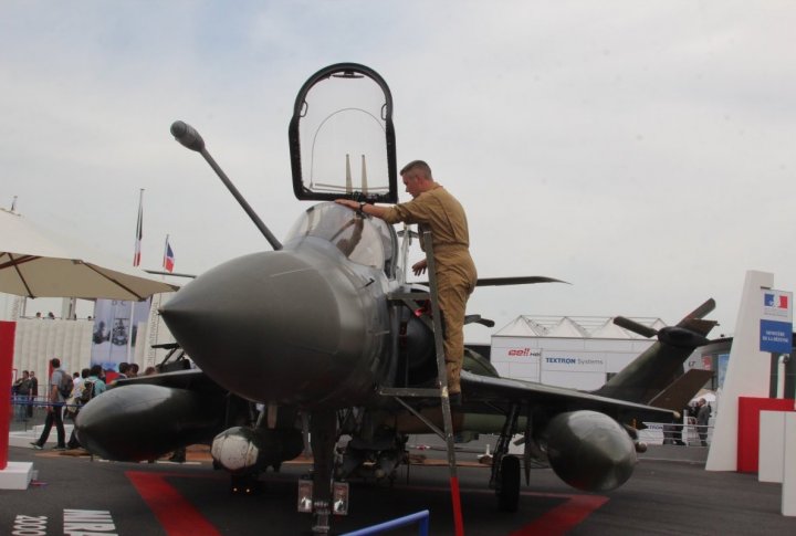 French military aircraft. Photo by Roza Yessenkulova©