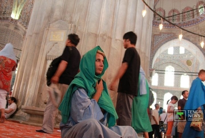 Many tourists visit the Mosque every day. Photo by Vladimir Prokopenko© 