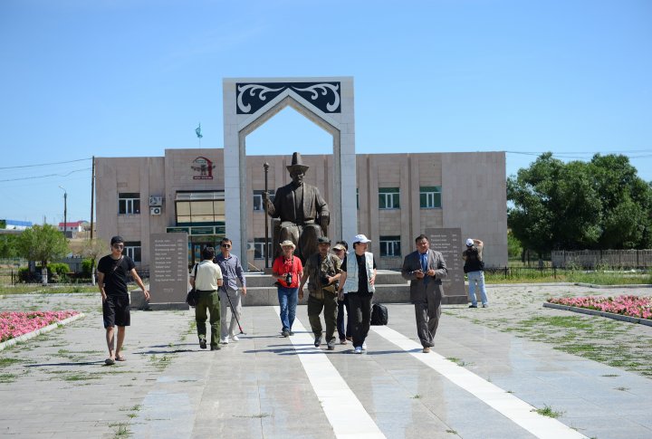 Ұлытау ауылының орталығындағы әкімшілік ғимарат.