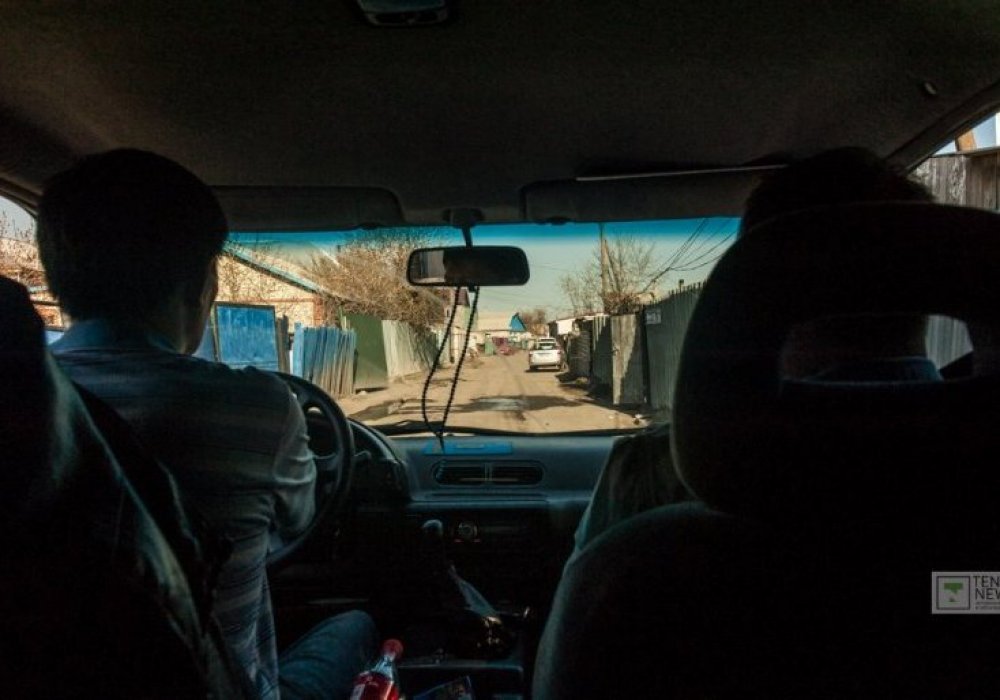 Елордадағы аудандарға қарап, күрсініп аламыз.