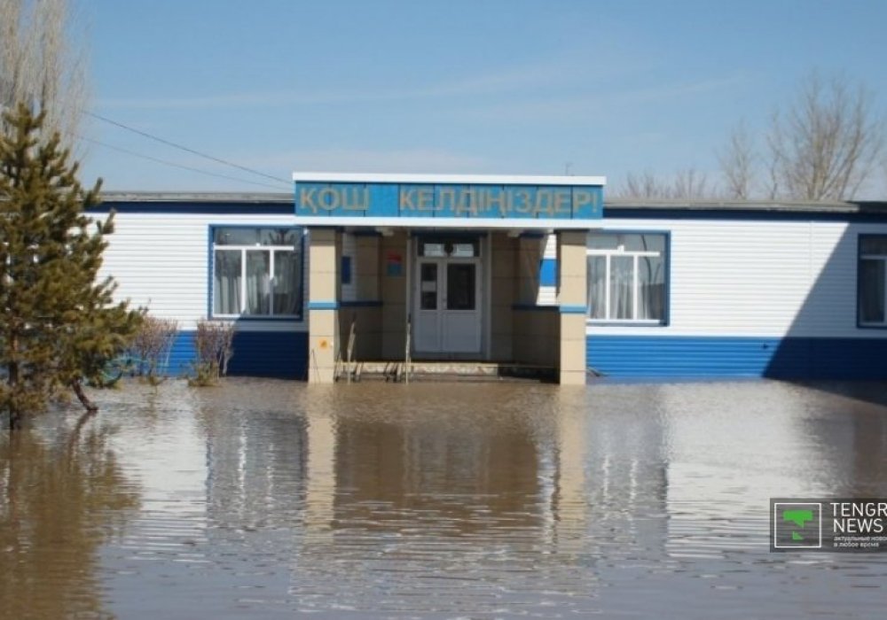 Подробнее: Қазіргі уақытта № 1-ші мектептің ауласы осындай.