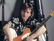 В Оренбурге во время гастролей скончался певец Александр Барыкин