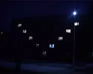 Костанайские флешмоберы "зажгли" галочку на здании общежития