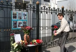 ФОТО: Казахстанцы соболезнуют белорусскому народу 