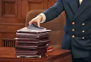 Обвиняемым в хищениях в СПИД-центре Алматы грозит тюрьма