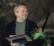 Супруга режиссера "Особенности национальной охоты" выбросилась с 14-го этажа