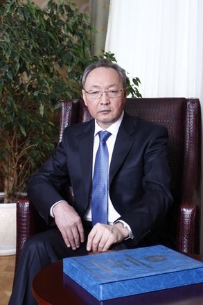 Председатель Верховного суда РК Бектас Бекназаров. Фото с сайта supcourt.kz