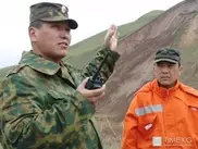 В Кыргызстане перекрыли реку Шу для поиска жертв аварии в Боомском ущелье 