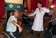 ВИДЕО: Танец "Кара жорга" исцеляет подопечных дома престарелых в Семее