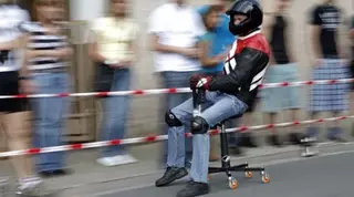 Алматинцы устроят гонки на офисных креслах