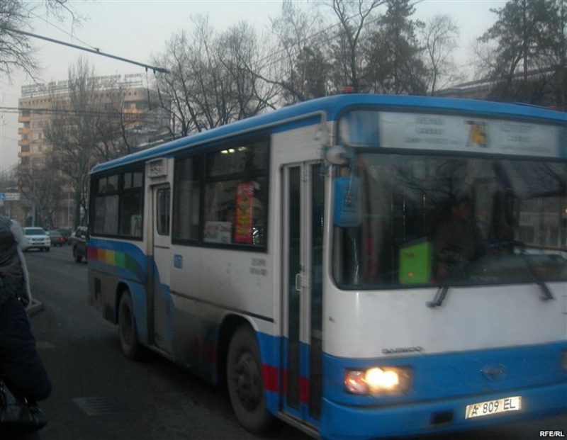 Пассажирский автобус. ©azattyk.org