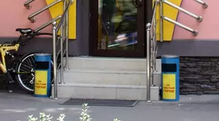 Алматинцы за четыре года украли и сломали более 6 тысяч урн для мусора