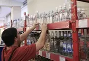 В России в 2014 году бутылка водки будет стоить около 6 долларов
