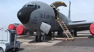 США и новое руководство Кыргызстана обсудят дальнейшее использование "Манаса"