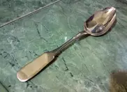 В Актобе алкоголик проглотил 19-сантиметровую ложку