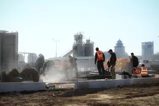 Масимов поручил упростить выдачу разрешения на строительство