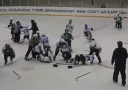 Запись драки между детскими хоккейными клубами из Казахстана стала хитом в Сети
