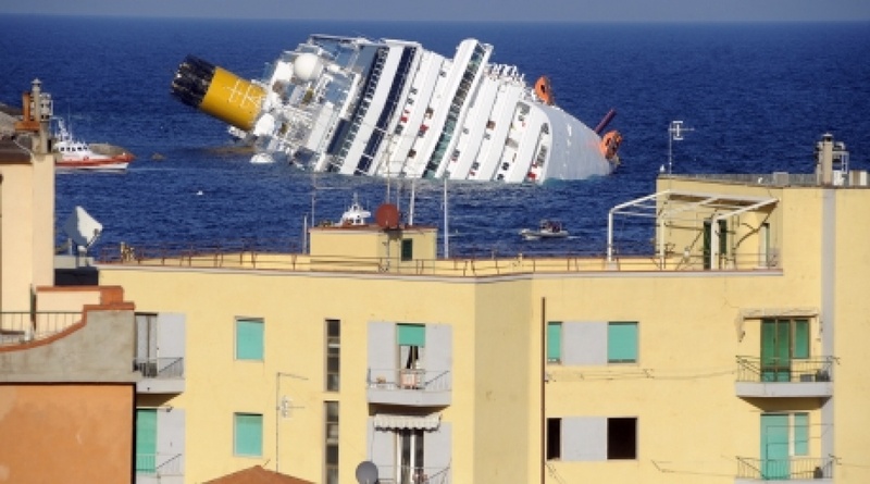 Costa Concordia. Фото REUTERS/STRINGER Italy©