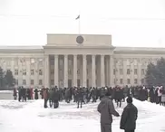 В Бишкеке вновь митингуют работники казино