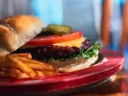 Употребление высококалорийной пищи ведет к потере памяти