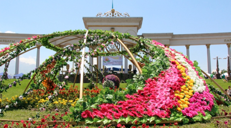 Фестиваль «Алматы - гүл қала» 2011. Фото ©Ярослав Радловский