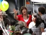 Адам Сэндлер получил рекордное число номинаций на "Золотую малину"