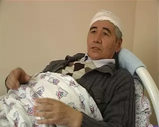 В Шымкенте избили журналиста республиканской газеты "Адилет"