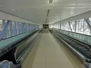 Казахстанец изобрел самодвижущийся тротуар