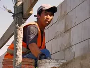 Россия начала принимать на работу квалифированных гастарбайтеров из Средней Азии