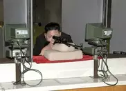 Лидер КНДР приказал топить врагов в море 