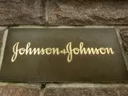 Johnson & Johnson оштрафовали на 1,1 миллиарда долларов