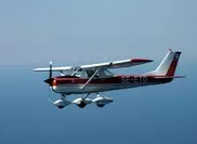 В США авиаугонщик не смог взлететь из-за тормозных колодок