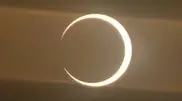 На Земле началось первое в 2012 году солнечное затмение
