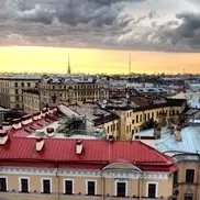 Медведев сфотографировал дремлющий Петербург