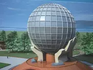 Стеклянный музей-шар построят в Семее