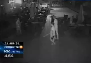 Толпа отдыхающих избила рабочего на курорте Шымбулак