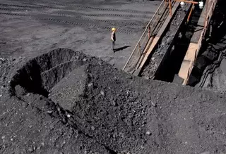 Энергетиков Кыргызстана не стали штрафовать за "радиоактивный" уголь из Казахстана 