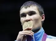 Акимат Карагандинской области подарит Сапиеву Toyota Land Cruiser