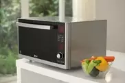 Новые микроволновые печи LG с технологией Lightwave