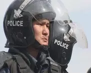 Митингующих в Бишкеке разогнали слезоточивым газом и светошумовыми гранатами 