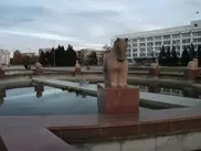 ФОТО: Коню-мутанту в Семее сделали "операцию" на копыта