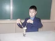 Казахстанским школьникам предлагают жевать березовую кору 