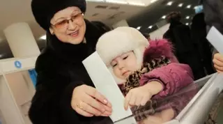 В  2013 году полномочия между центром и регионами в Казахстане разграничат