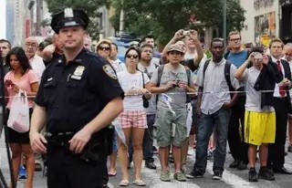 Мужчина открыл стрельбу по собравшимся на новогодний салют в США