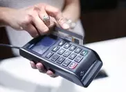 Банки Казахстана не успевают устанавливать POS-терминалы 